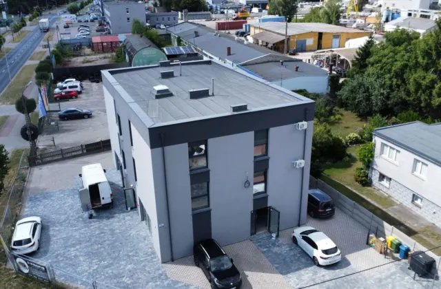 Nowy lokal handlowo-usługowy Leszno pod każdą działalność – zdjęcie 3