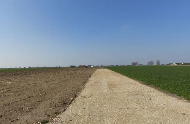 Ostatnie działki uslugowe przy S5, od 1000m2 do 5000 M2,faktura. – zdjęcie 7